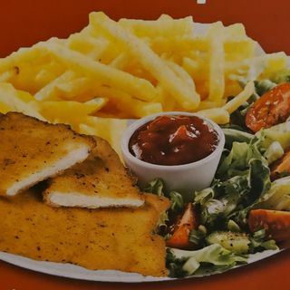 Plato De Escalope De Pollo