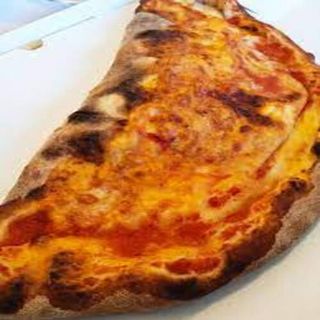 Calzone napoletano