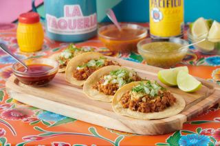 Tacos cúcarito (4 uds.) "el de la casa"