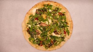 Pistachio Bianco pizza srednja