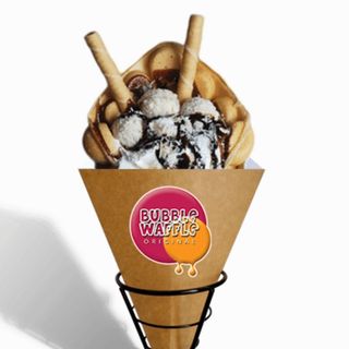 gofr bąbelkowy z polewą toffi