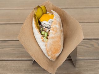 Піта з фалафелем (390g)