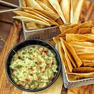 Tortilla Chips And Prawns Guacamole