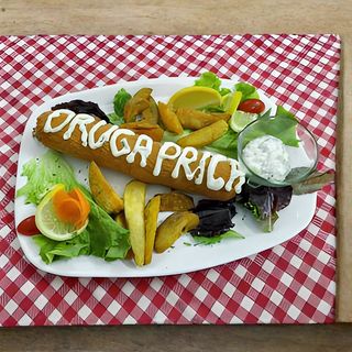 Karađorđeva šnicla sa pek krompirom