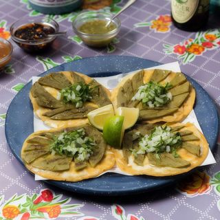 Tacos de nopal asado con queso (4 uds.)