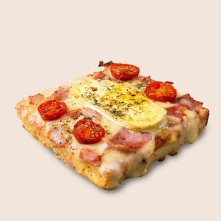 Focaccia de bacon y queso brie