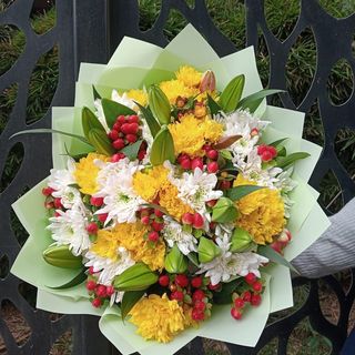 Wild Flowers with roses Bouquets