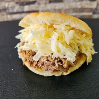 Arepa Pelua