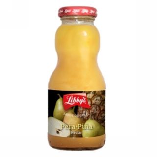 Zumo de pera y piña