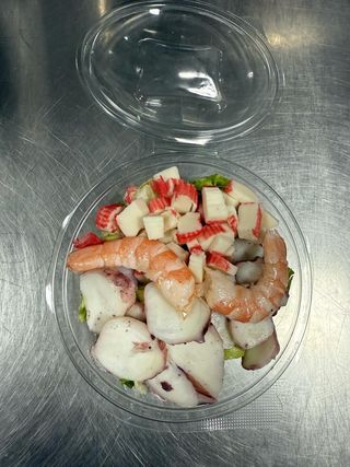 Ensalada marinera (ración)