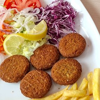 Falafel plate