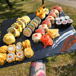 ZESTAW KIBICA POLSKI  ( 34 szt.)