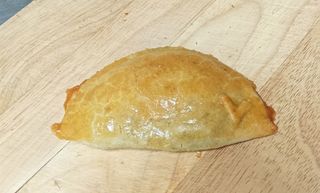 Empanada De Vegetales Con 4 Quesos