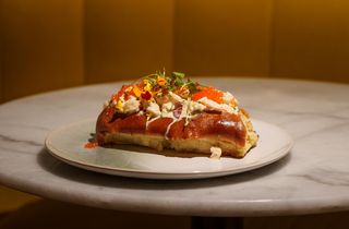 Lobster Roll De Bogavante Y Langostino