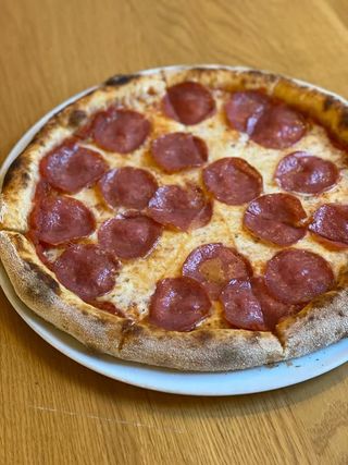 Pizza Salami Ø32cm
