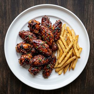 BBQ chicken wings (8 pieces)