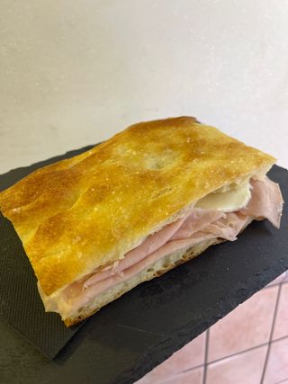 Pizza prosciutto cotto