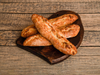 Paluch z kurczakiem i przyprawami gruzińskimi