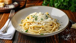 Spaghete Quattro Formaggi