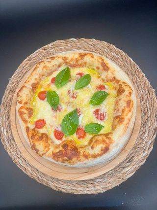 Pizza Margarita (32 Cm.)