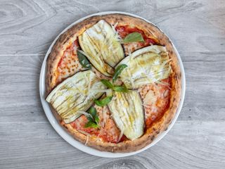 Pizza parmigiana