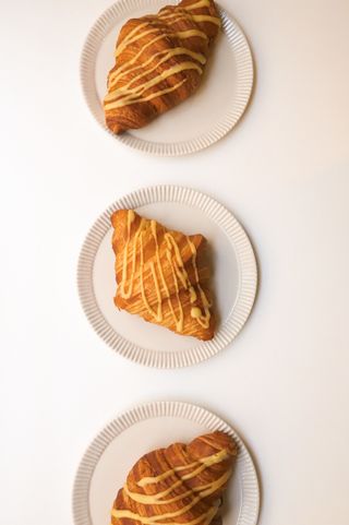 Круасан маракуя-білий шоколад, 110грам