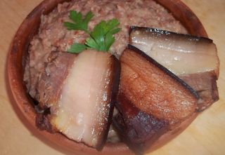 ლობიო რაჭული ლორით