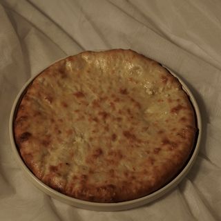 იმერული ხაჭაპური-6 ნაჭრიანი