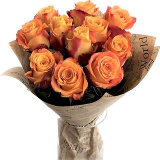 Букет с 11 двуцветни рози