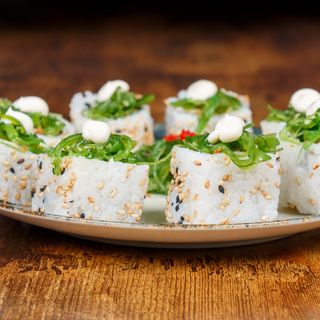 Uramaki De Pollo Teriyaki (8 Uds.)