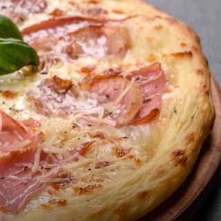 Pizza Carbonara