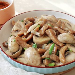 Cerdo con champiñón 