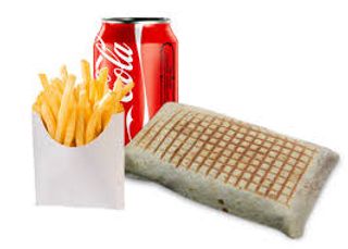 Menú rollo sin verdura con patatas fritas dentro