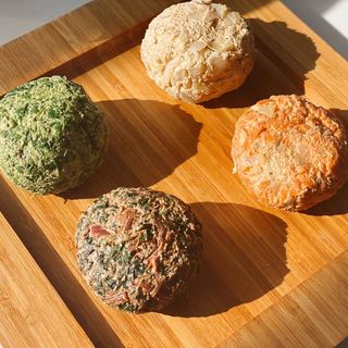 ფხალის ასორტი