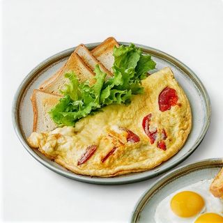 Omleta cu roșii și cașcaval