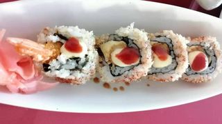 O4 Crunch - 4 Pcs香酥寿司