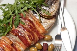 სუკი ბეკონში