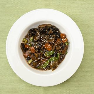 Vita cu shiitake si bok choi