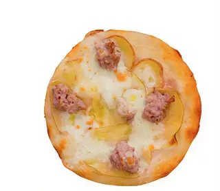 Patate e salsiccia al piatto
