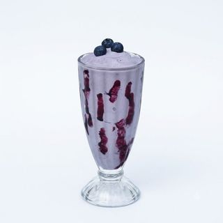 Blueberry Milkshake