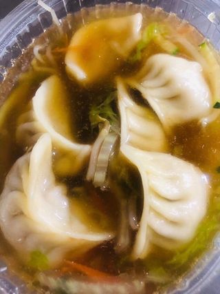 82A.ZUPPA DI RAVIOLI DI CARNE (6PZ)