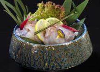 62 Sashimi branzino 12 pezzi