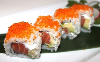 158. Uramaki Philadelphia  (4 Pezzi)