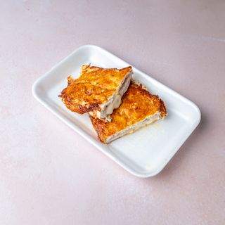 Piletina u kačkavalju sa maslinama