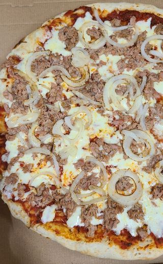 Pizza Tonno Cipolla XXL