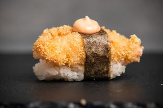 Нігірі Ебікко