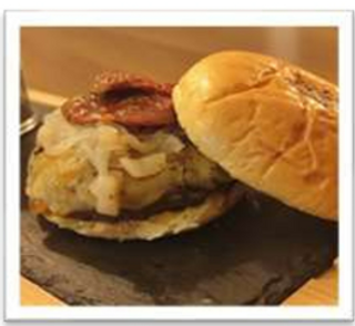 Hamburguesa Avaricia De Pollo con patatas fritas