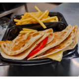 Тортила с пилешко месо (500г)