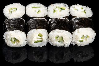 Хосомаки краставица и филаделфия (110г)