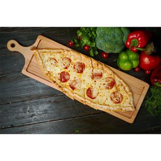 Пиде с колбасой